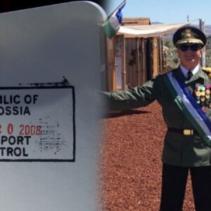 bir gunde ulke kurdu 50 yildir ayakta anayasasi ordusu ve sinir guvenligi var jde5OVUs