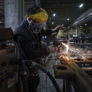 sanayi uretimi yillik yuzde 83 artti cLUqleix