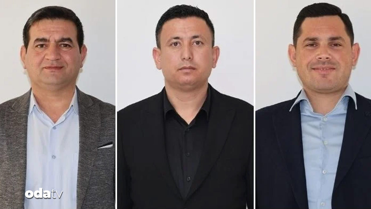 chpli belediyede pes pese uc istifa XccVVy8m