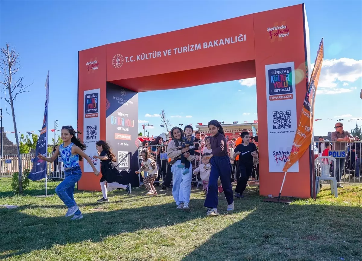 diyarbakir kultur yolu festivalinde cocuklara ozel etkinlikler 9AIBHR5h.jpg