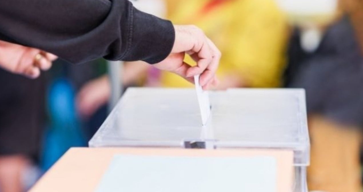 kuzey makedonyada halk yerel secim icin sandik basinda fATjHXhz.jpg