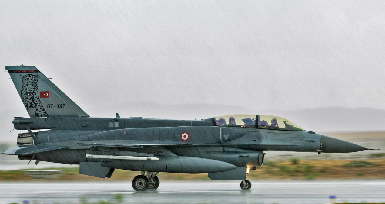 eurofighter tuzlu gelmisti ankara o eski ucaklar icin yeniden masaya oturuyor J2hZ8Uq4.jpg