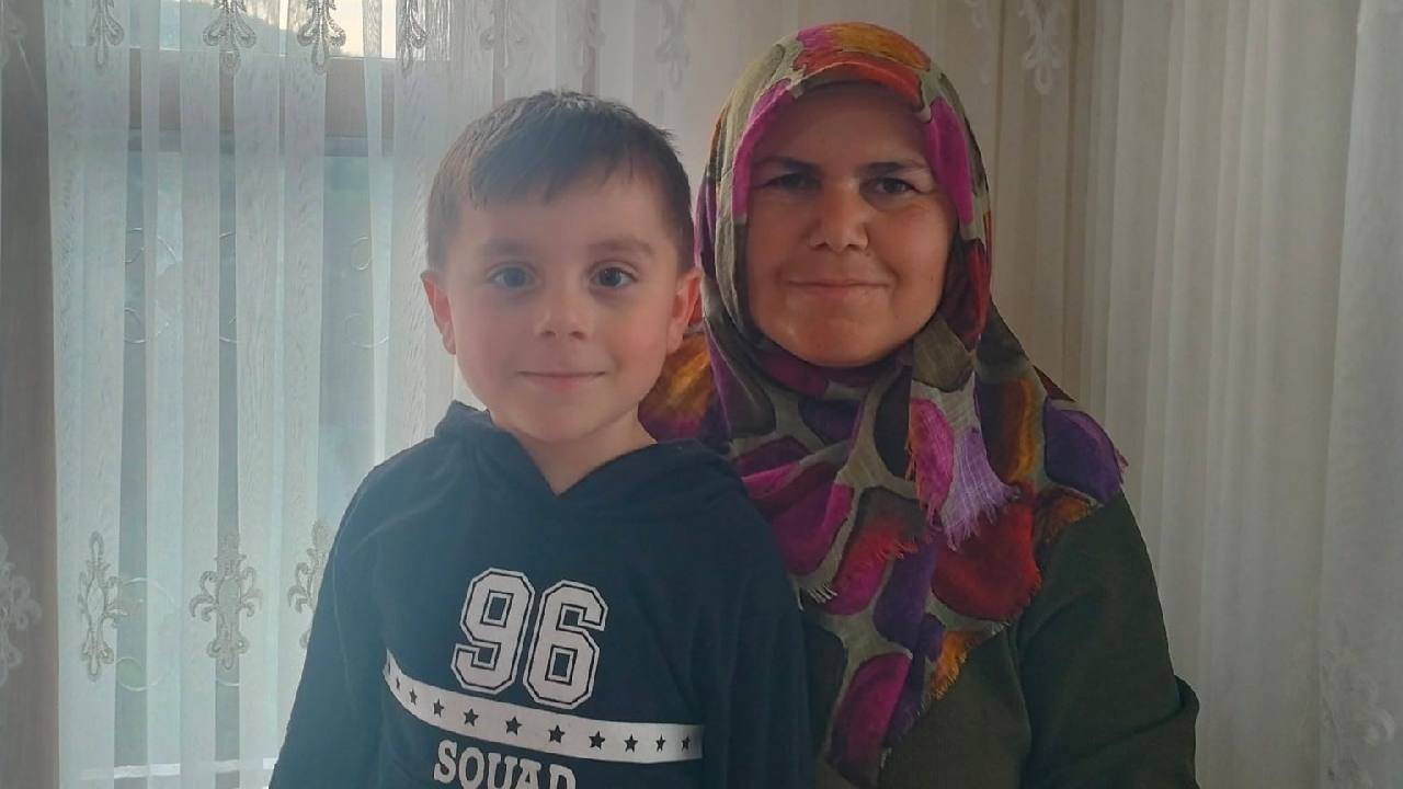 evlerinden cikip bir daha donmediler anne ile oglu her yerde araniyor MSHDE2B7.jpg