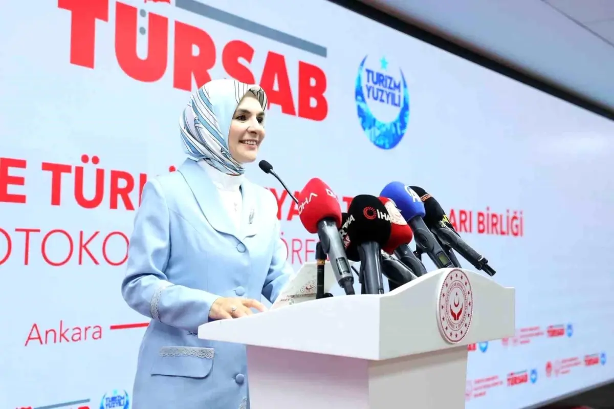 kadin istihdamini artirma protokolu imzalandi 3334FAmb.jpg