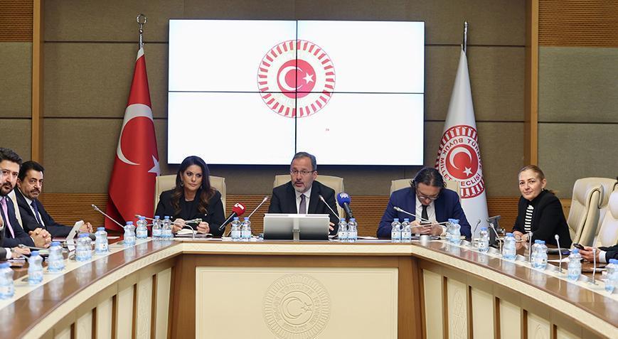 mehmet muharrem kasapoglu tum yapilan hizmetlerin engelsiz olmasindan yanayiz RgfbawDd.jpg