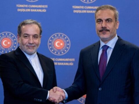 Abbas Arakçi: ABD’nin çelişkili tutumu diplomatik sürece güveni azaltıyor