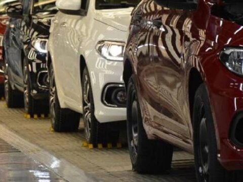 Otomotivde dengeler degisiyor bir donemde sona dogru gidiliyor RCZN15Os